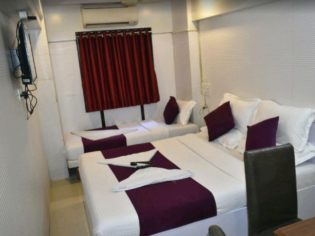 Hotel Arma Court  D Block BKC, Bairam Naupada, Bandra East | Executive Room